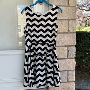 Black and White Chevron Belted Dress